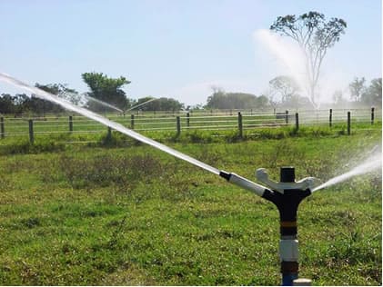 Aspersão em malha com mini-canhão