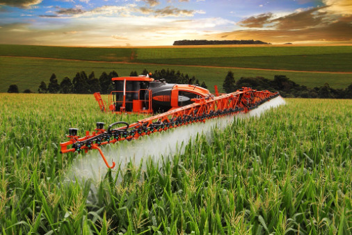 Adubação com nitrogênio em lavoura de milho