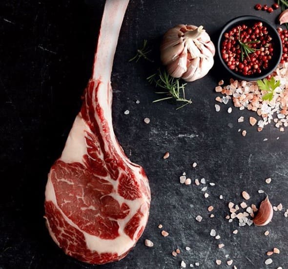 Corte Tomahawk da Raça Angus